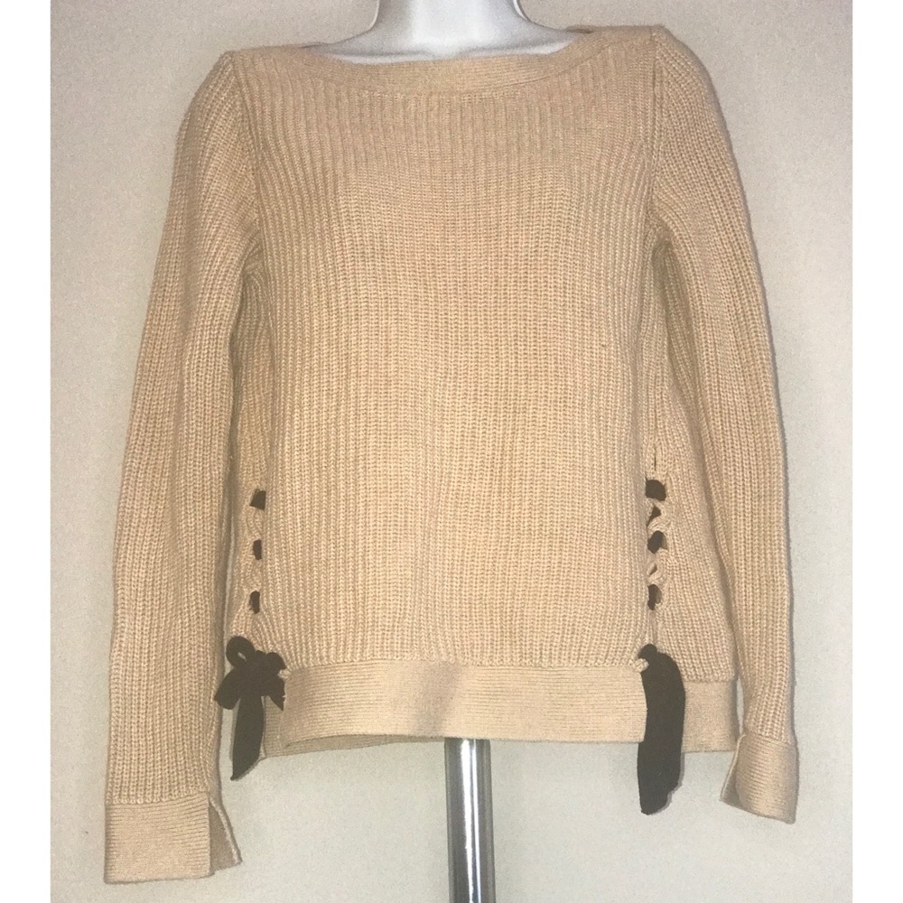 LOFT WOMANS NUDE CREAM XS SWEATER